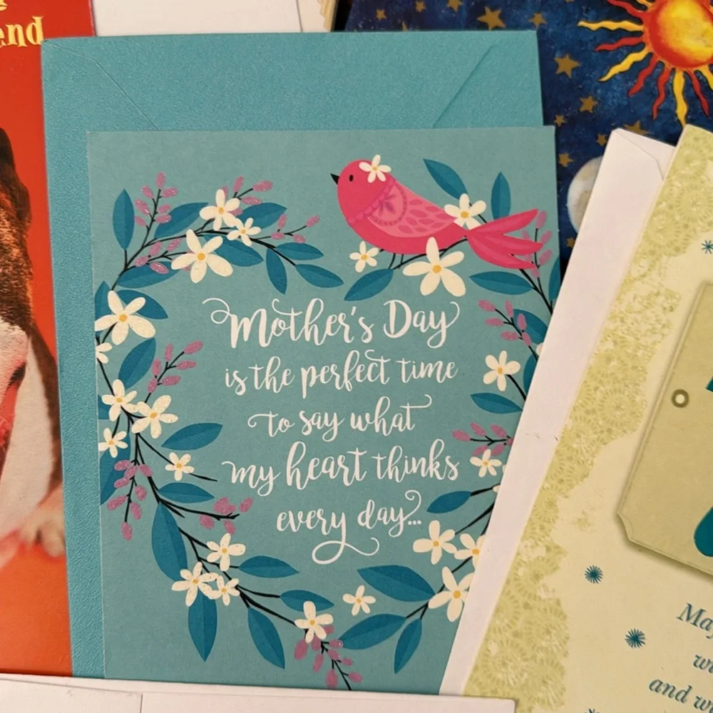 AMERICAN GREETING CARLTON CARDS BUNDLE